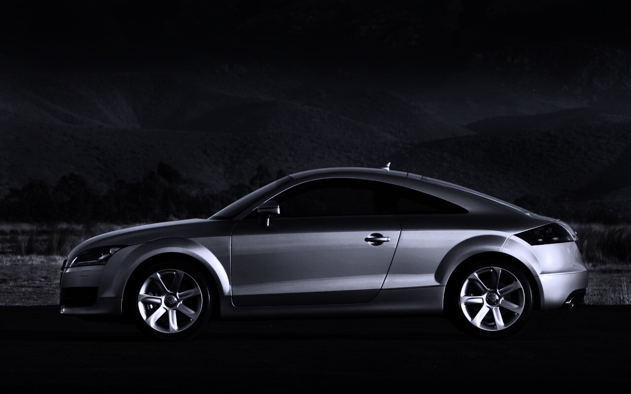 Трехдверный ауди обои