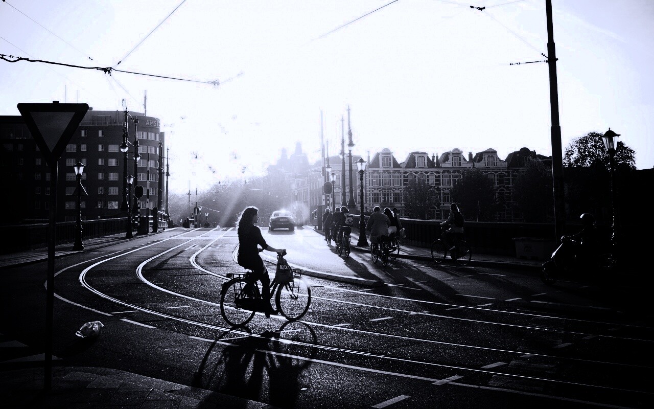 Утро в европейском городе обои