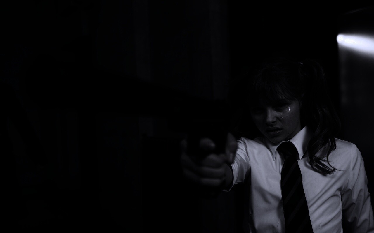 Убивашка с пистолетом обои