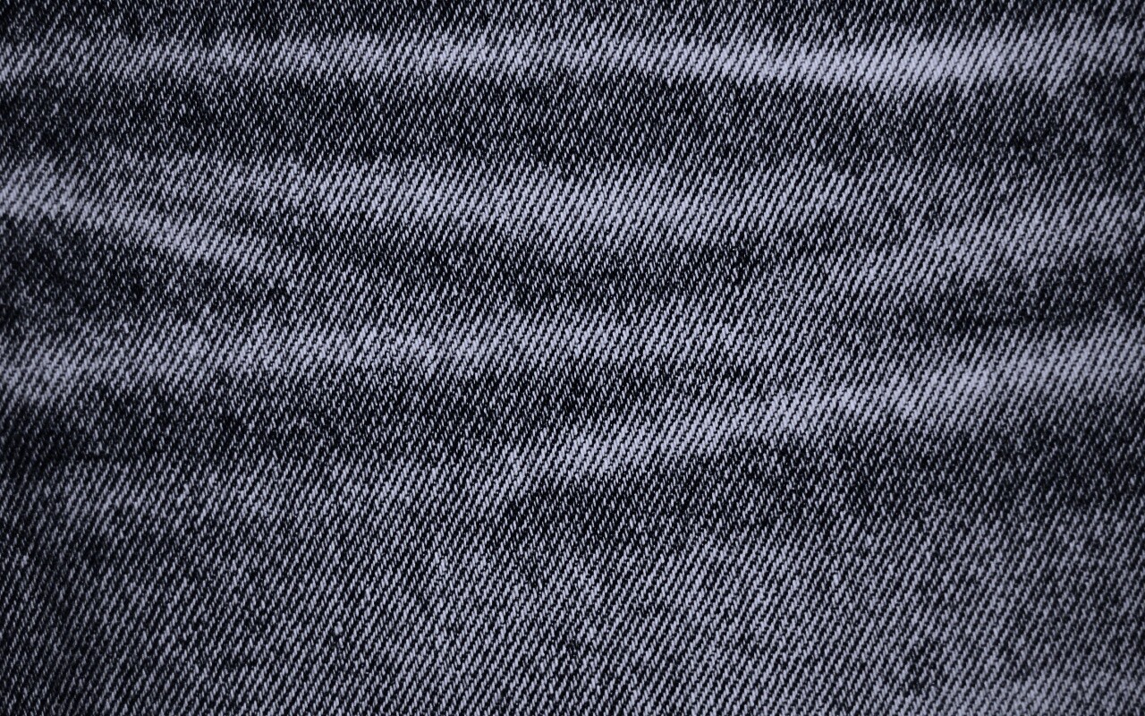 Джинсы со складками обои