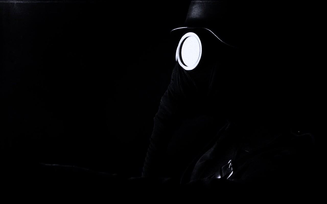 В противогазе обои