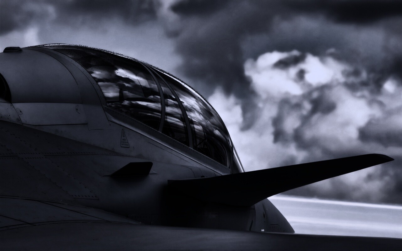 С крыла истребителя обои