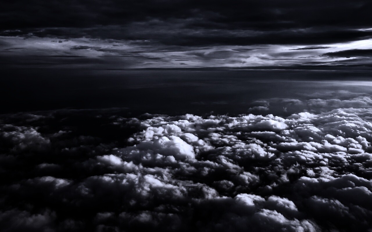 Полет над облаками обои