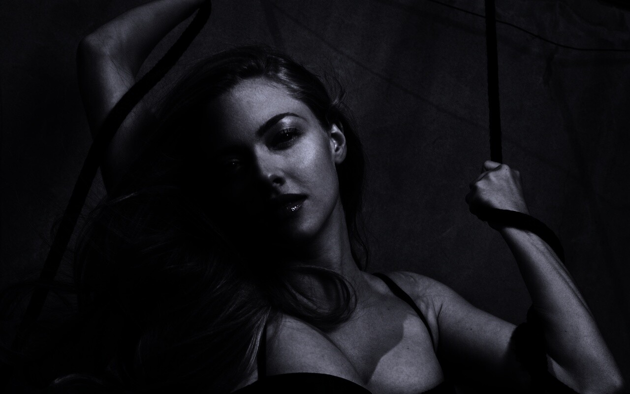 Аманда Сейфрид обои