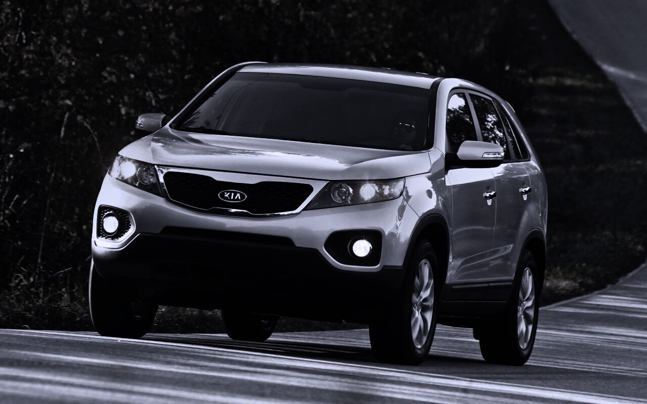 Кроссовер КИА обои