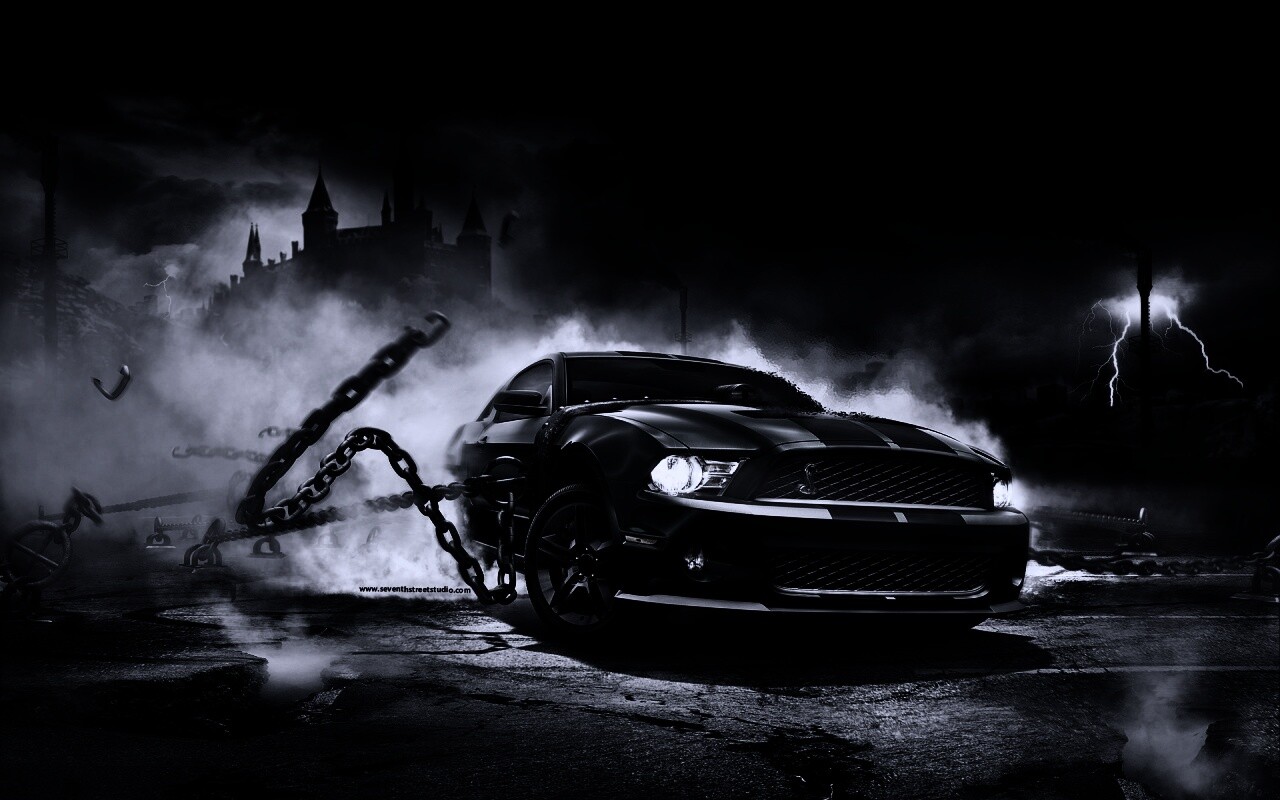 Ford Mustang рвёт цепи обои