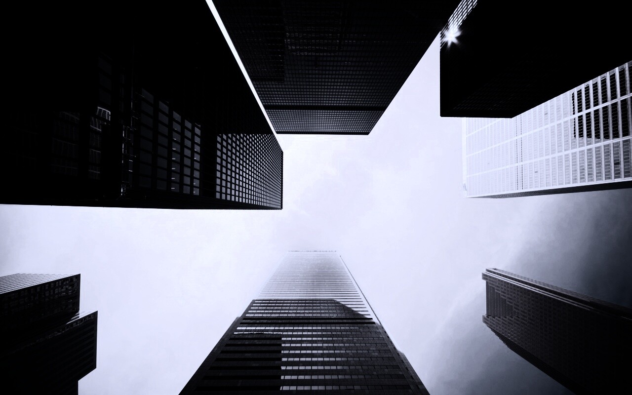 Небоскребы уходящие в облака обои