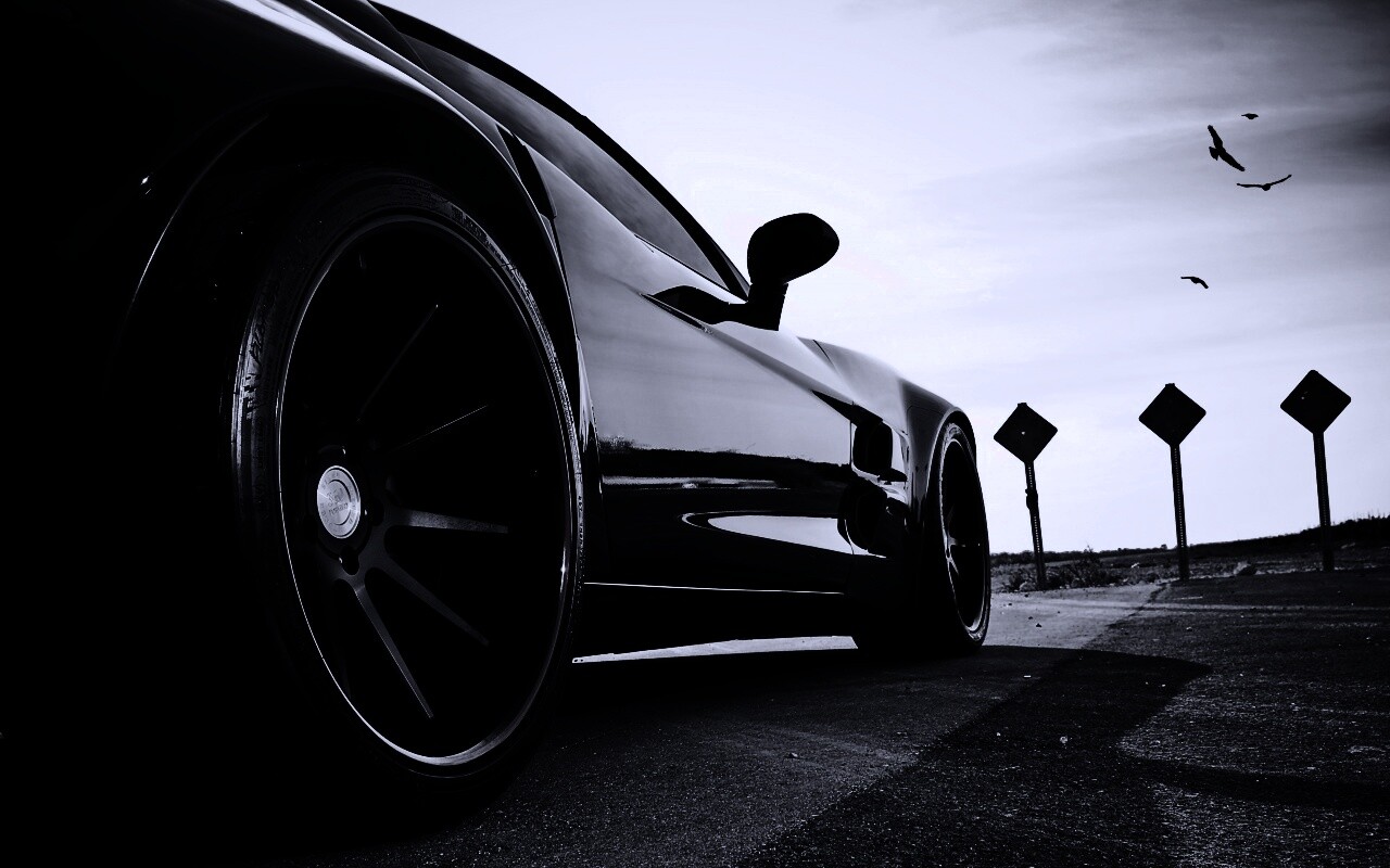 Чёрный концепт обои