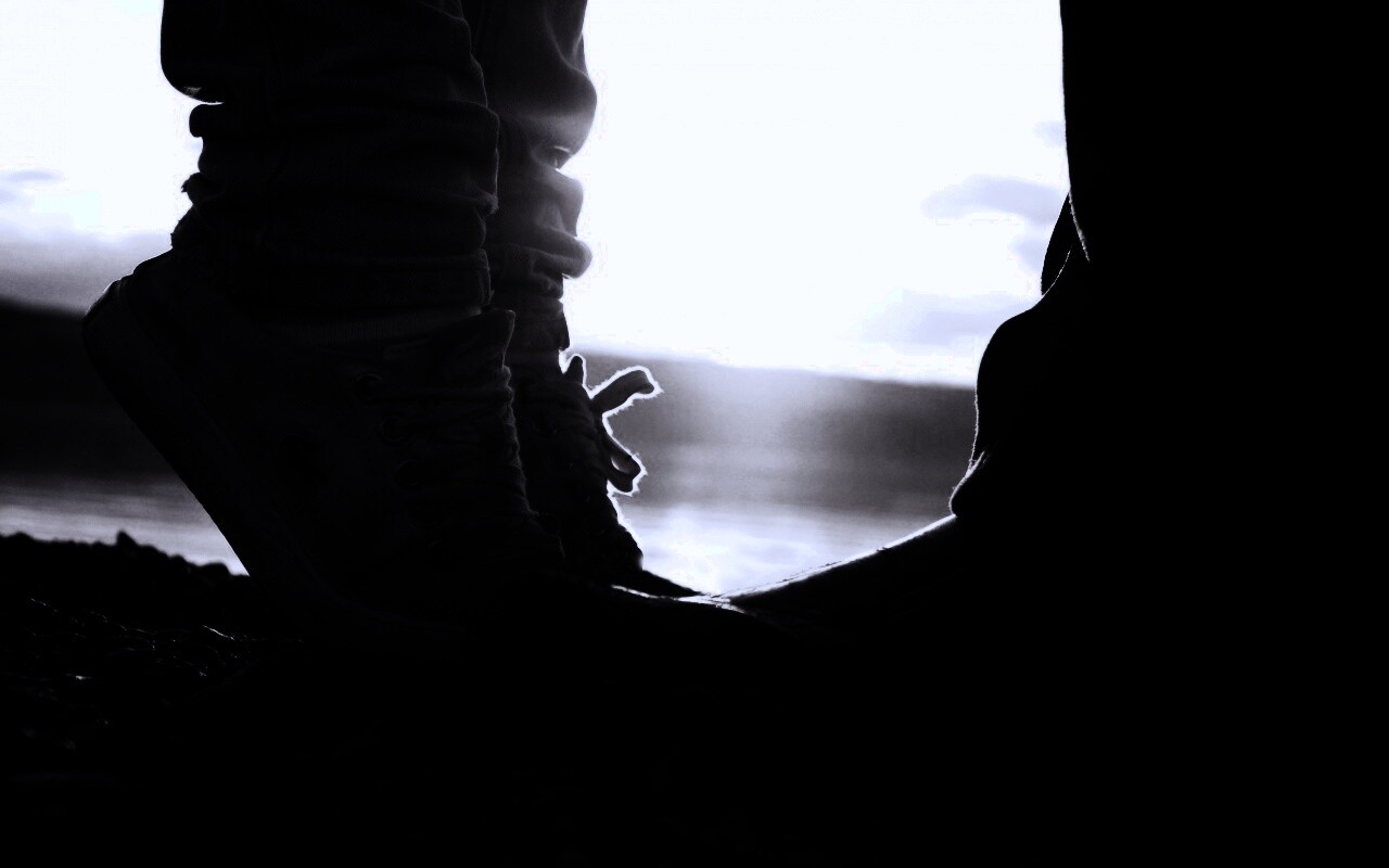 Поцелуй на цыпочках обои