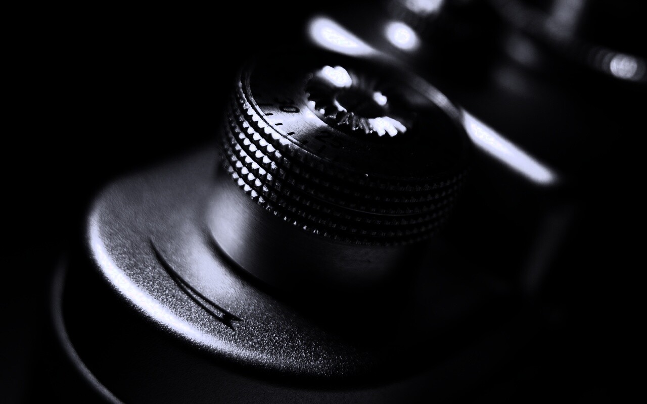 Макро фото переключателя на фотоаппарате обои