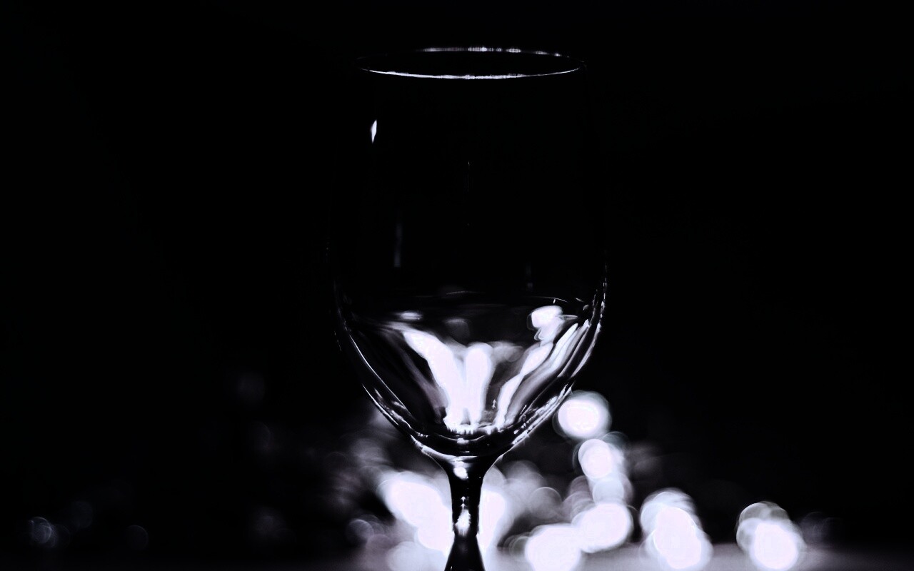 Бокал с водой обои