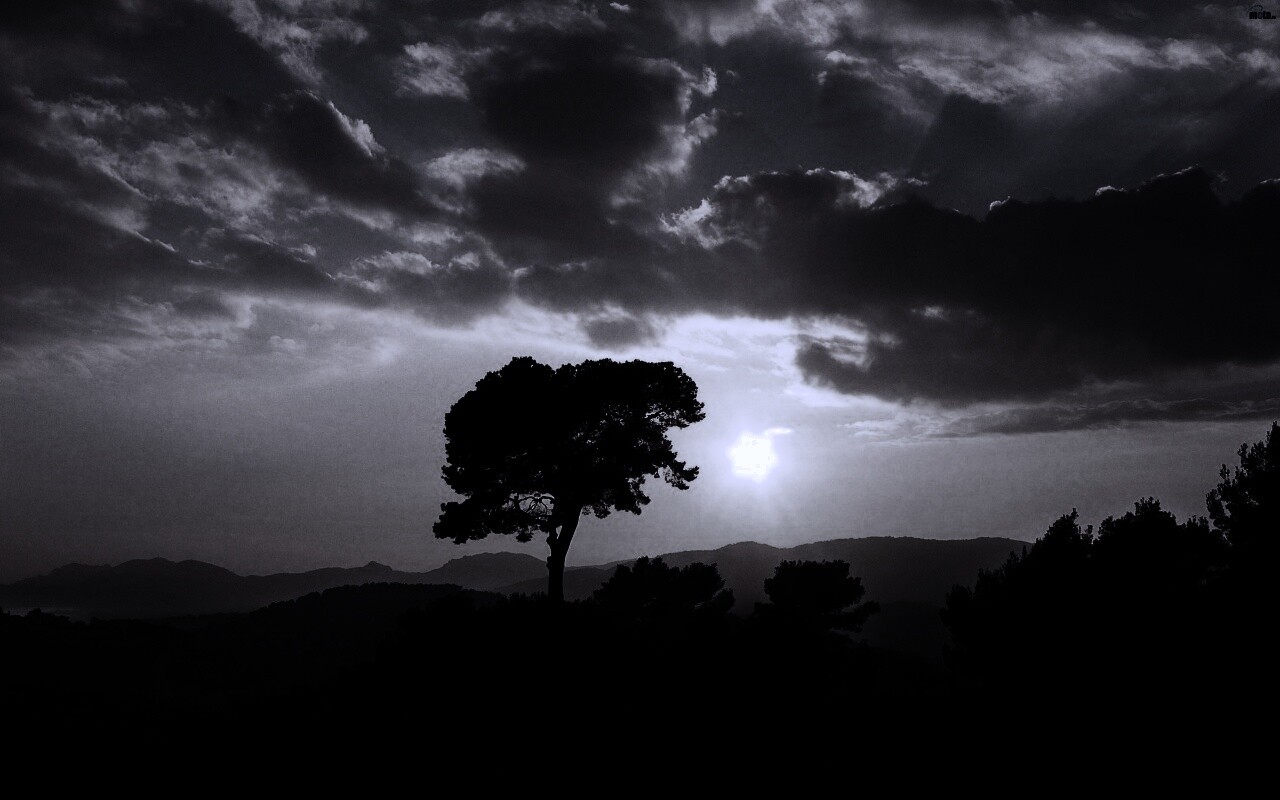 Закат над холмами обои