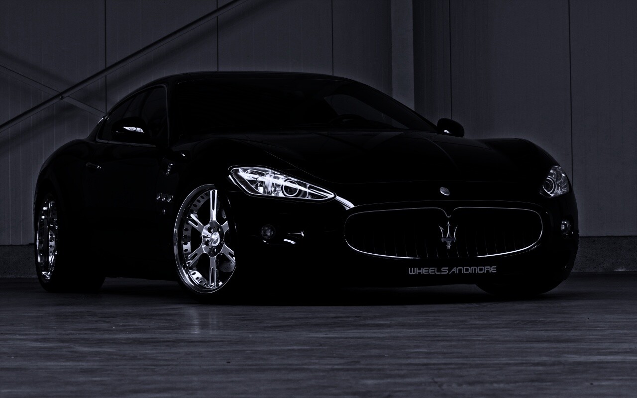 Черная мазерати Gran Turismo обои