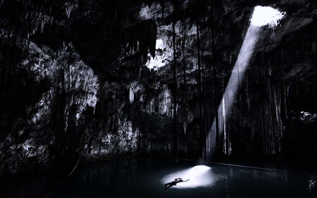 Пещера сталактитов обои