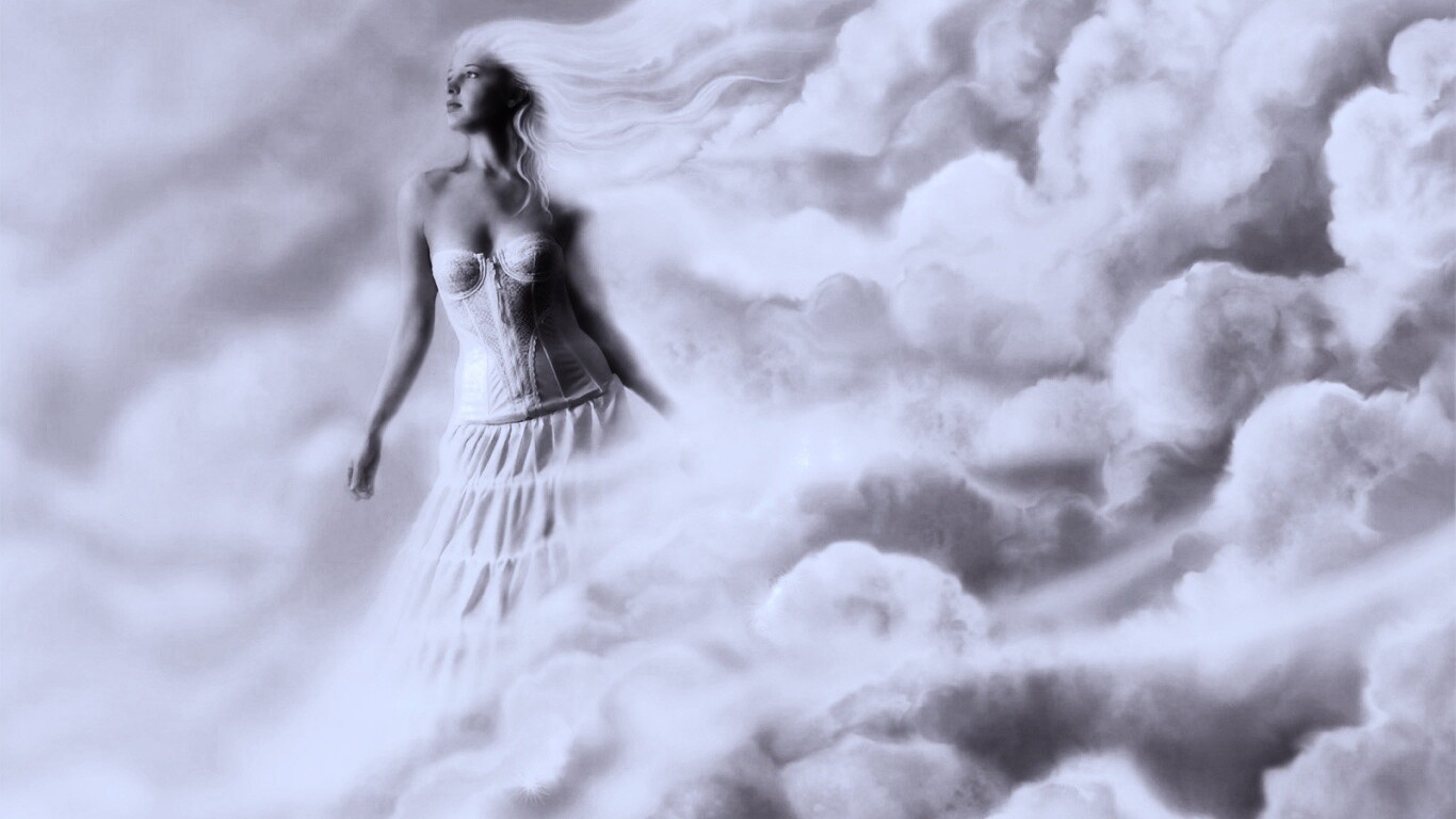 Девушка на облаках обои