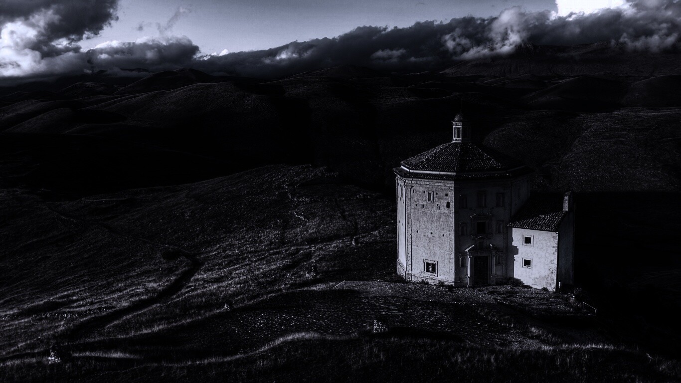 Церковь в Италии обои