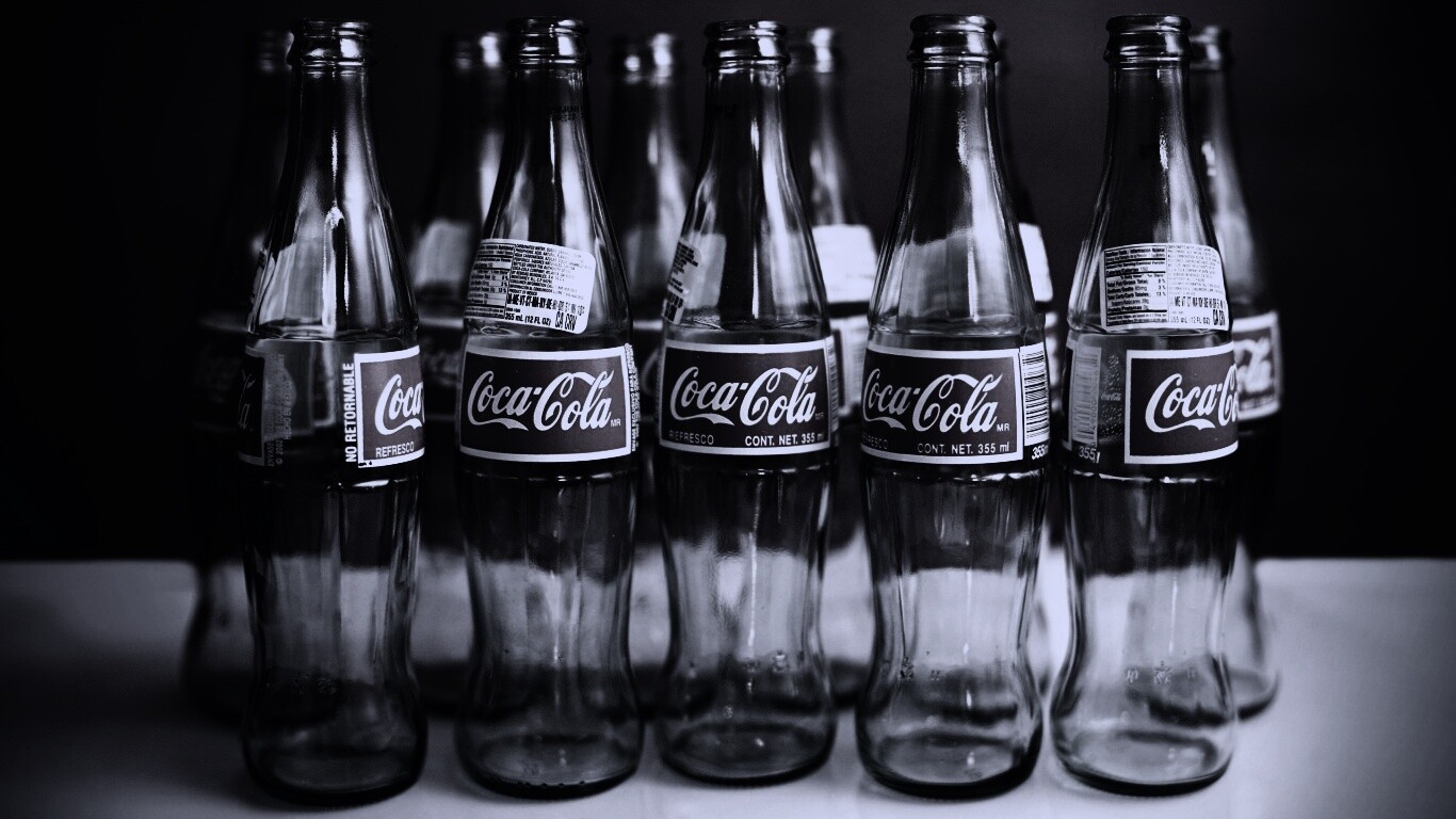 Бутылки Кока Колы обои