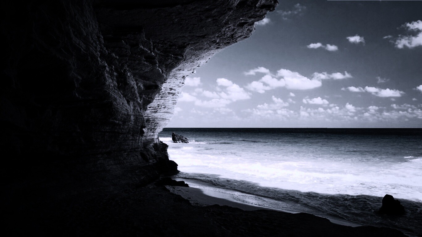 Скальный морской берег обои