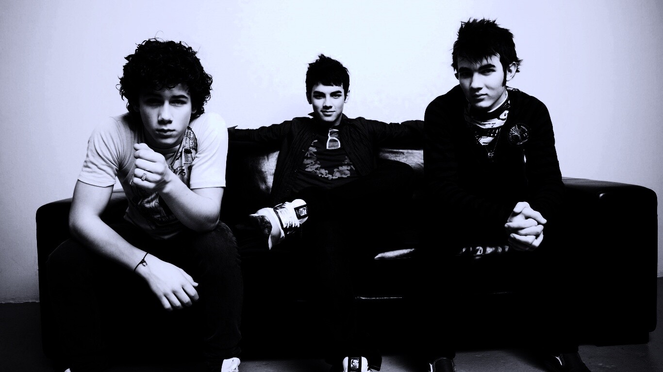 Группа Джонас Бразерс обои