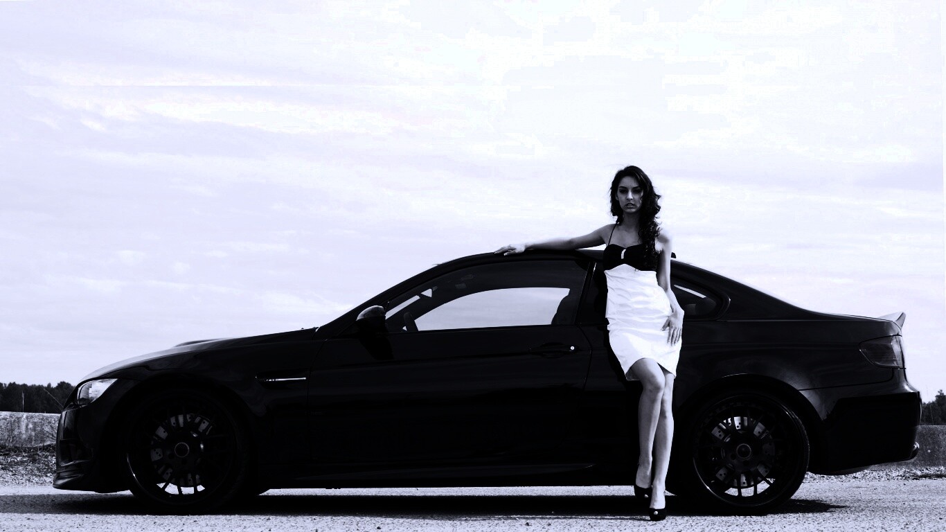 BMW и девушка обои