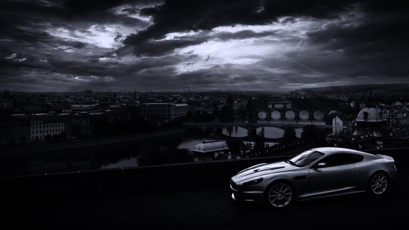 Aston Martin в городе обои