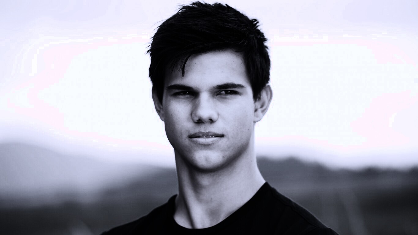 Тайлор Лотнер обои