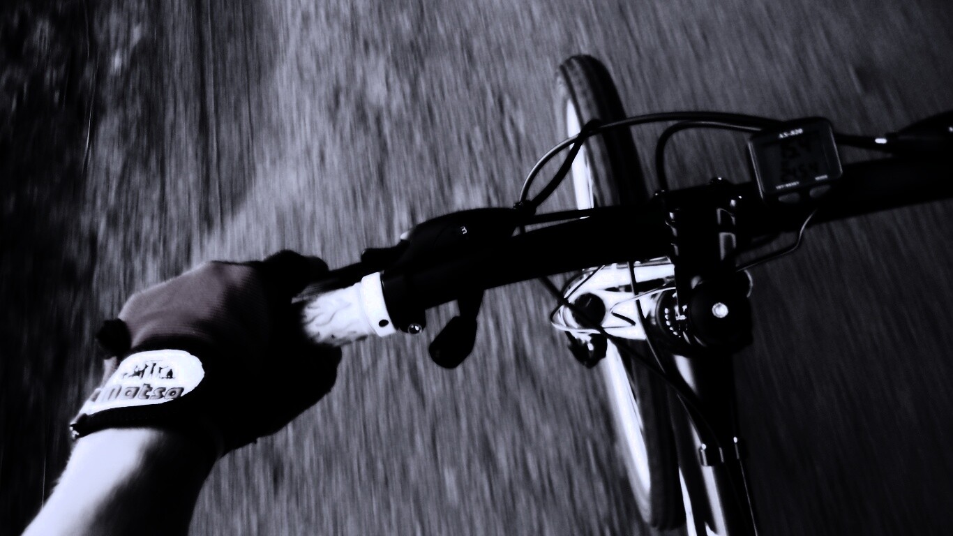 Катание на велосипеде обои