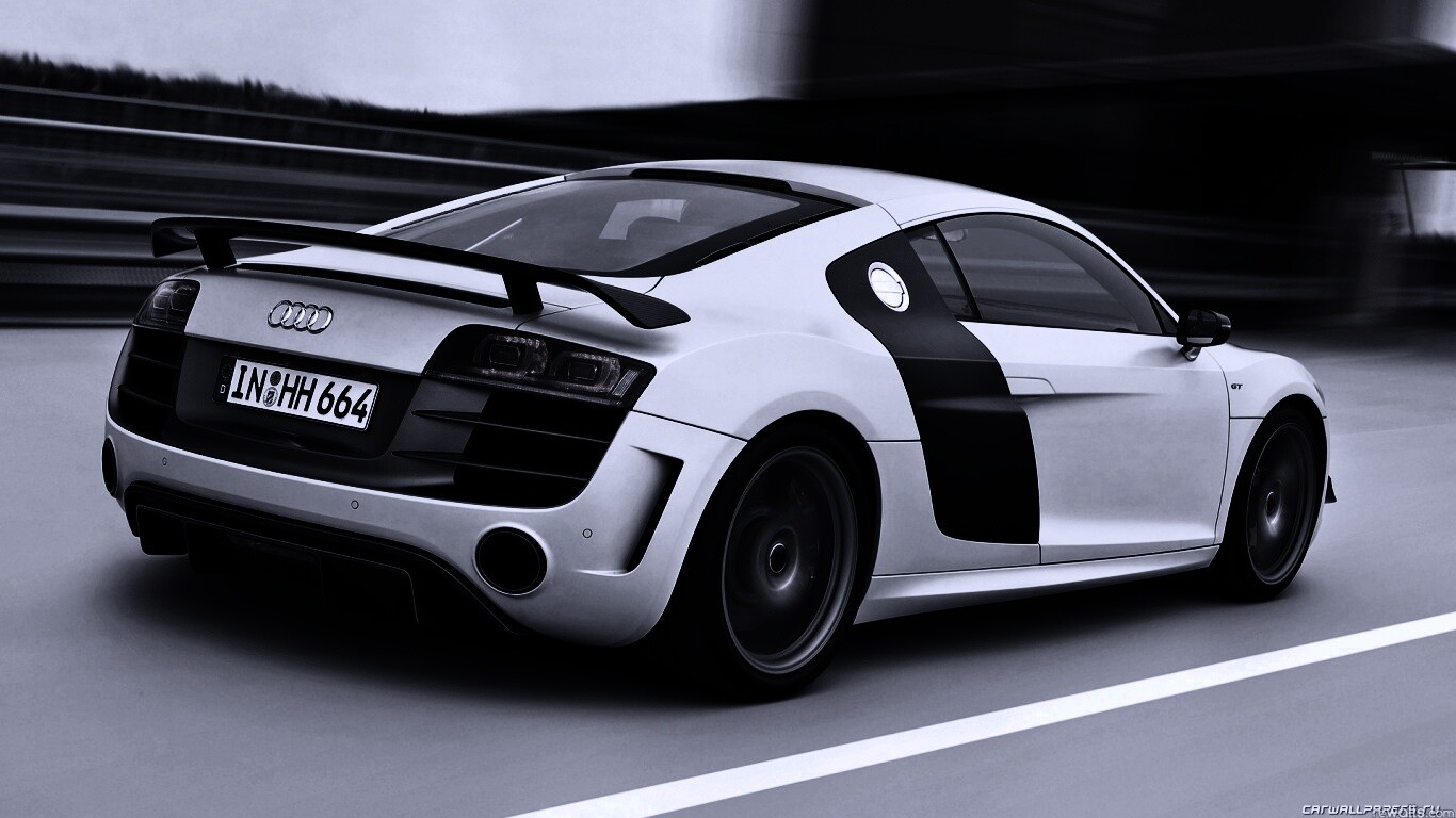 Audi R8 на скоростной трассе обои