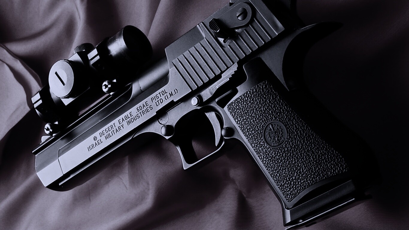 Пистолет Desert Eagle с прицелом обои