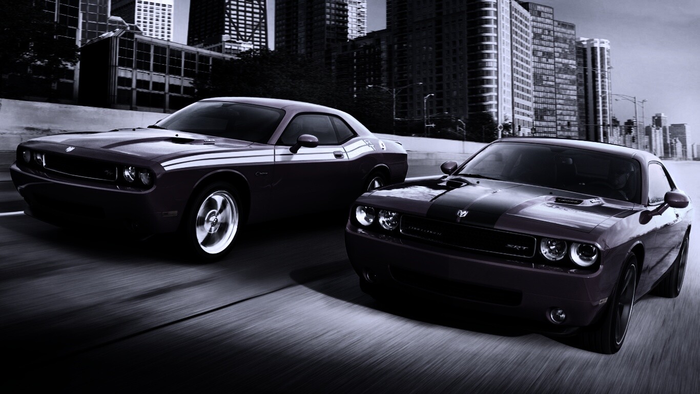 Два розовых мускулкара обои