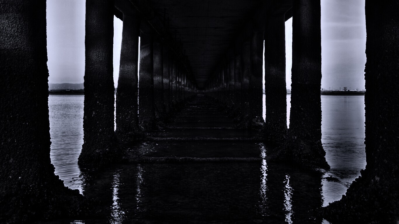 Туннель в бесконечность обои