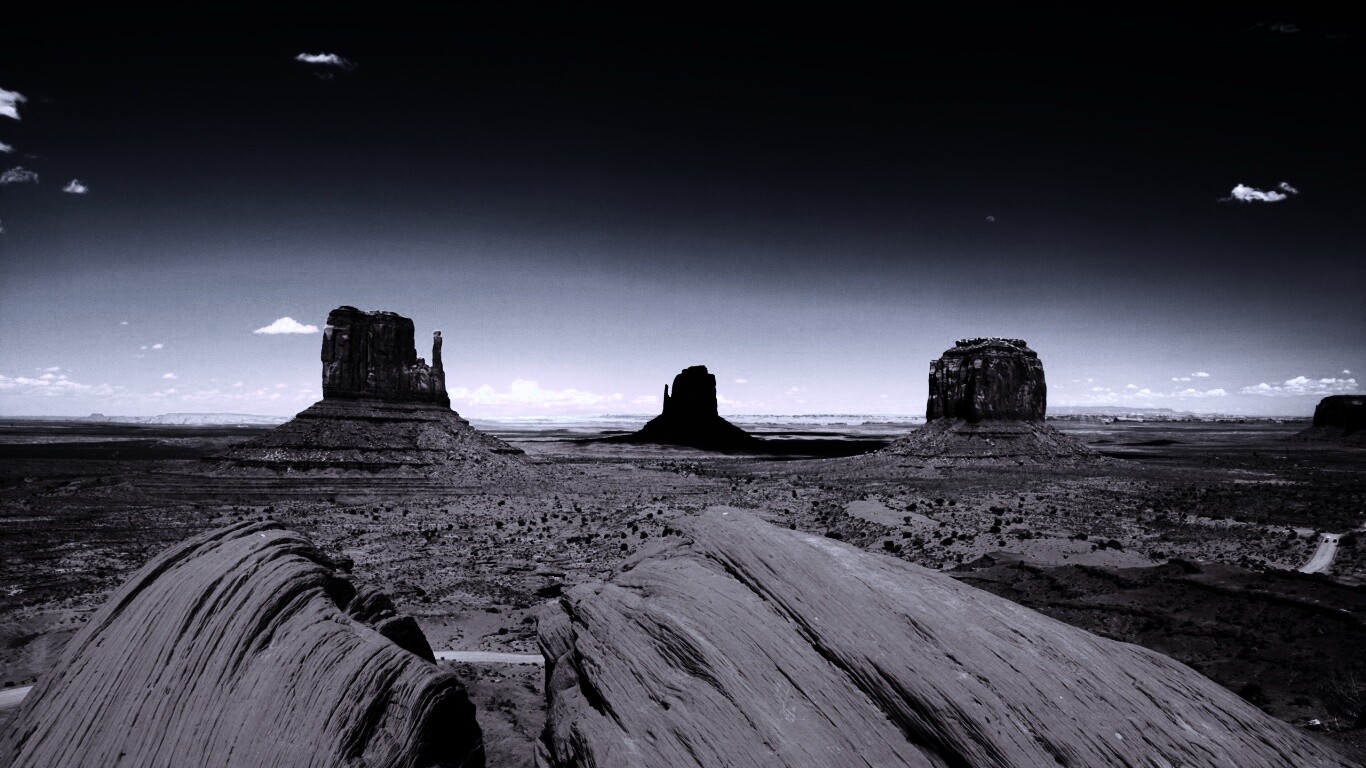 Долина монументальных гор обои