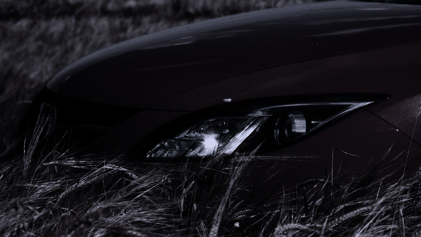 Мазда в пшенице обои