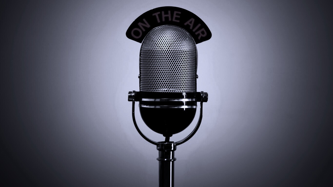 Микрофон обои