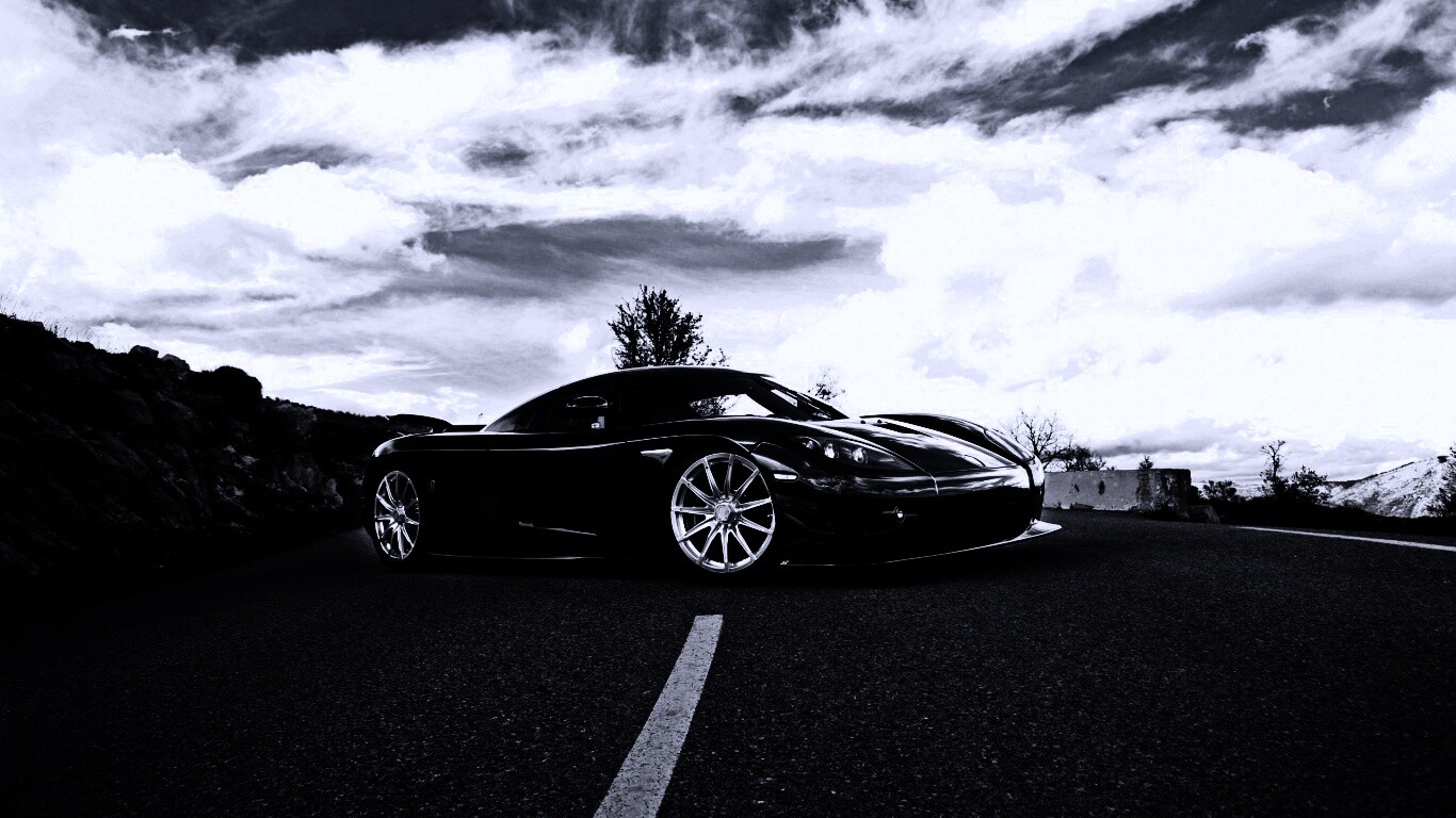 Черный кёнигсег обои