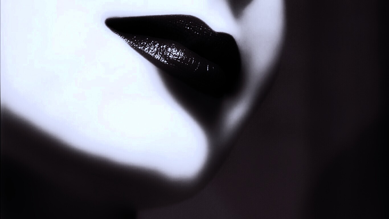 Красные губы обои