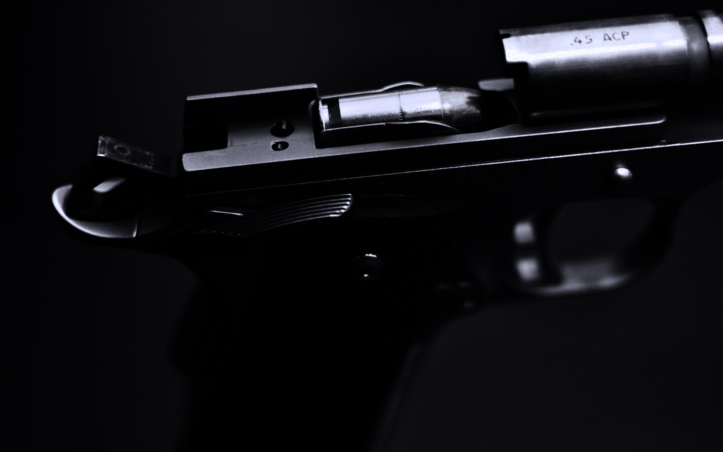 Разобранный пистолет обои