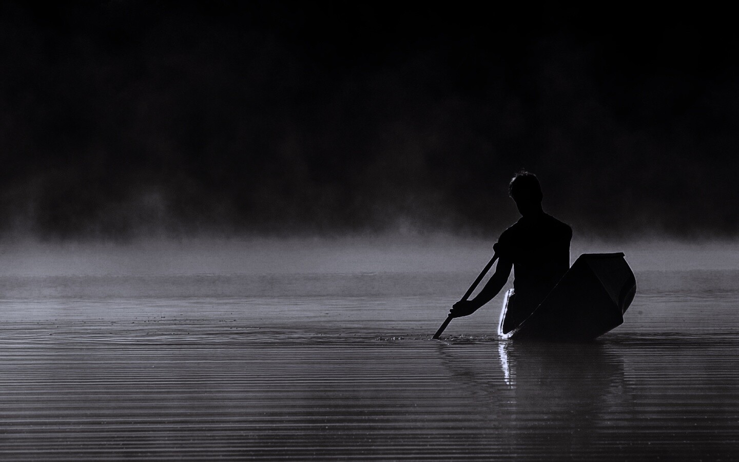 Один в лодке обои