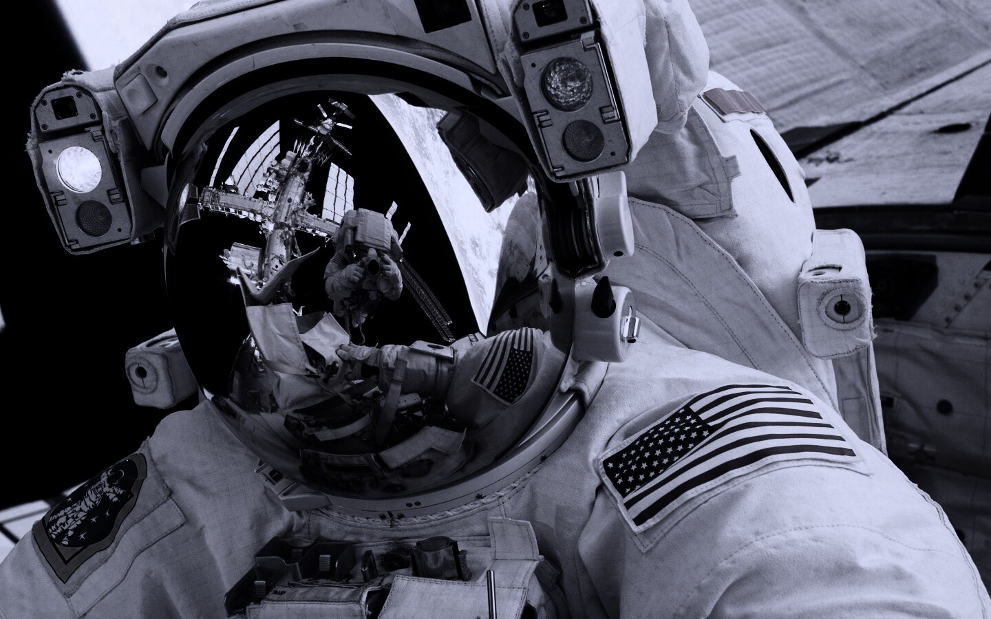 Фото в открытом космосе обои