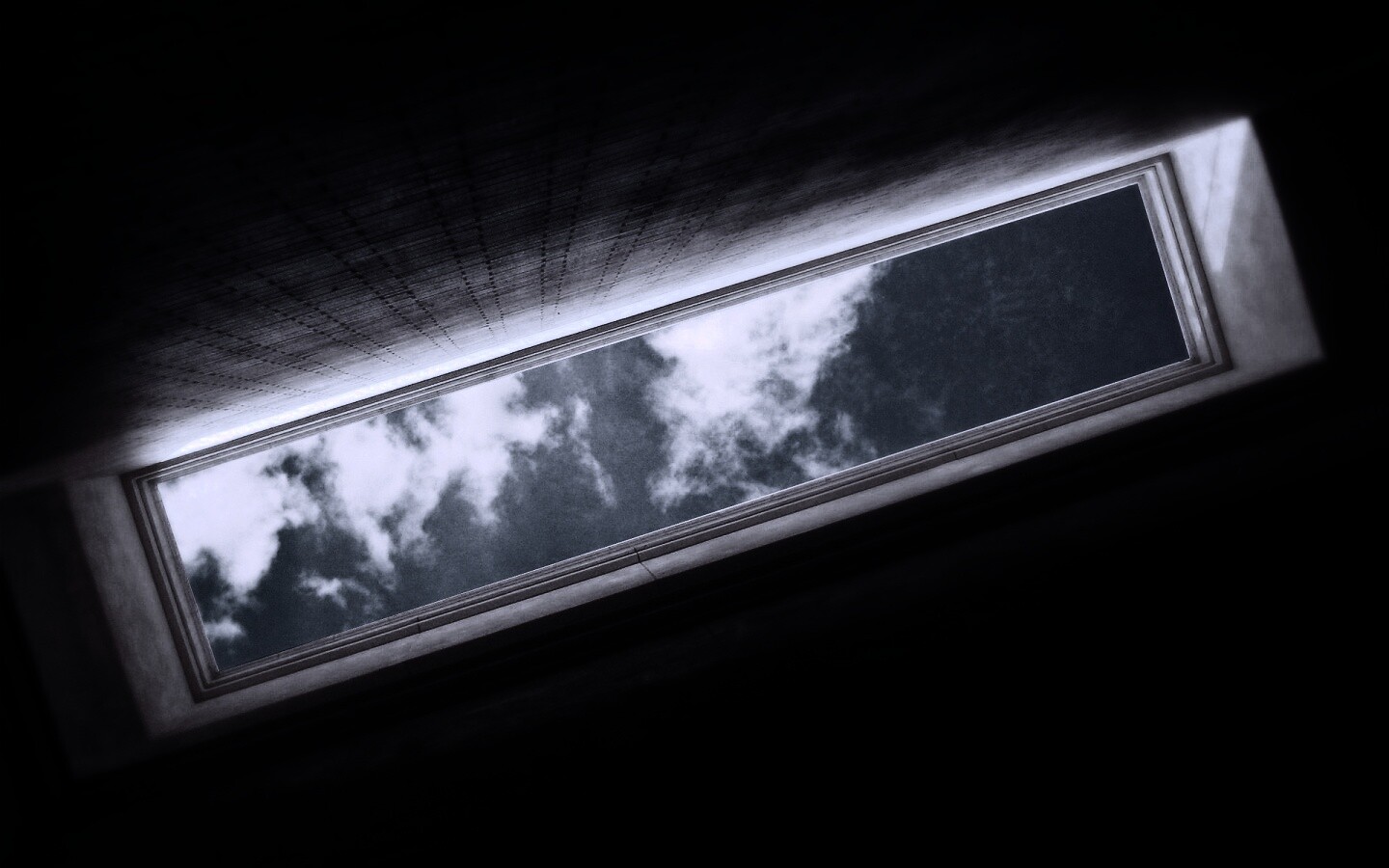 Прямоугольный каменный колодец обои