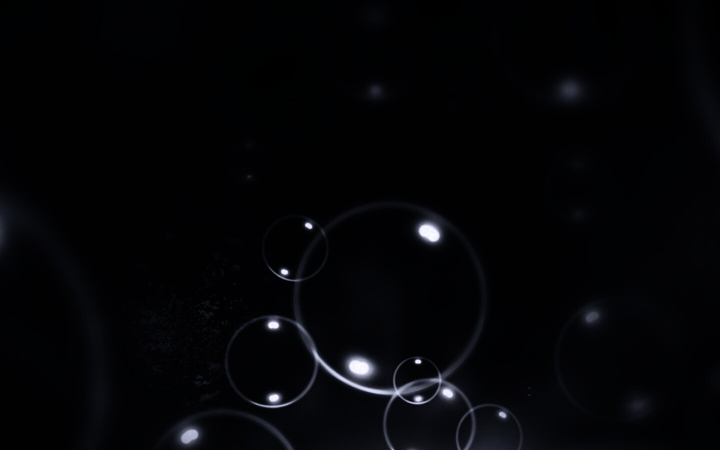 Пузыри в темной воде обои