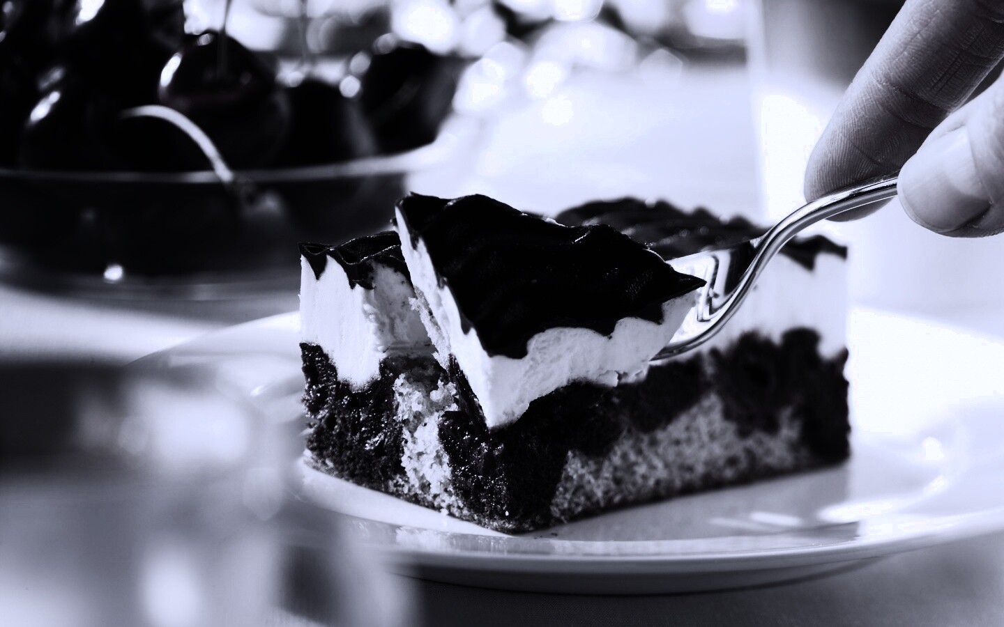 Вишневое пирожное обои