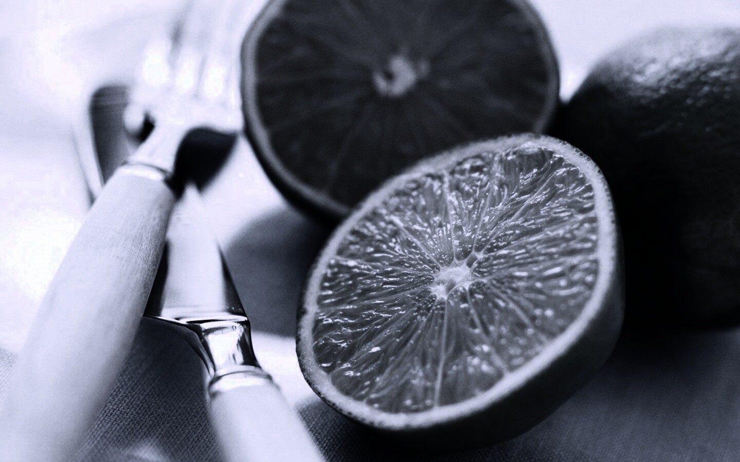 Нож, вилка и лайм обои