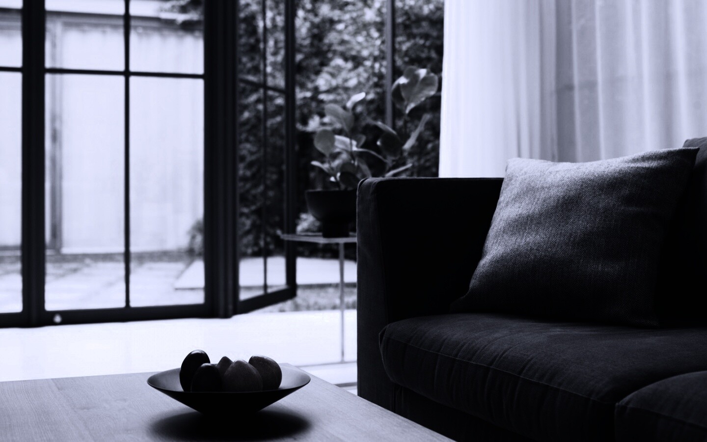 Фрукты в тарелке обои