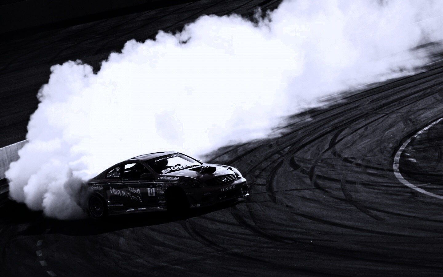 Deawoo в гонках обои