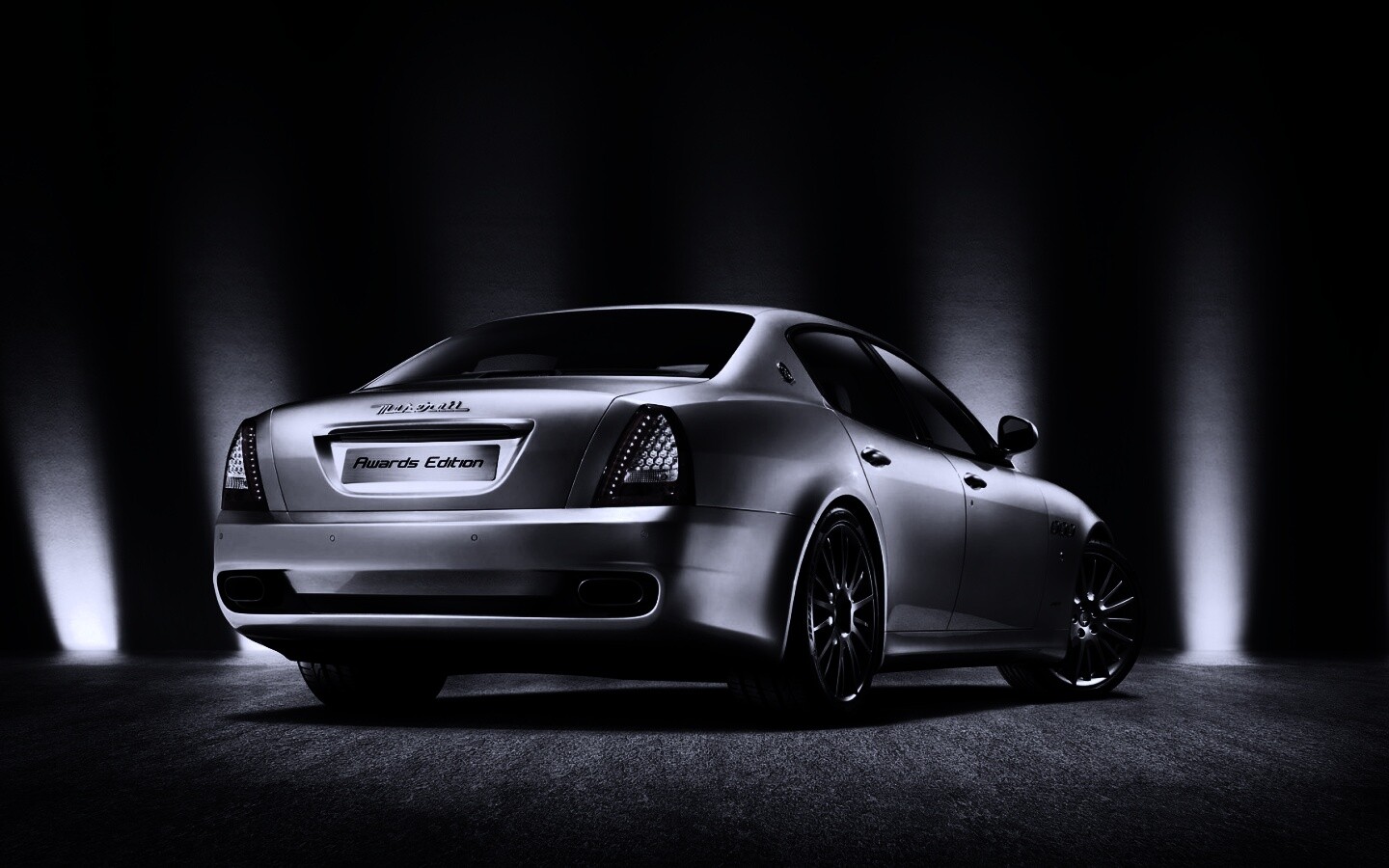 Maserati Quattroporte обои