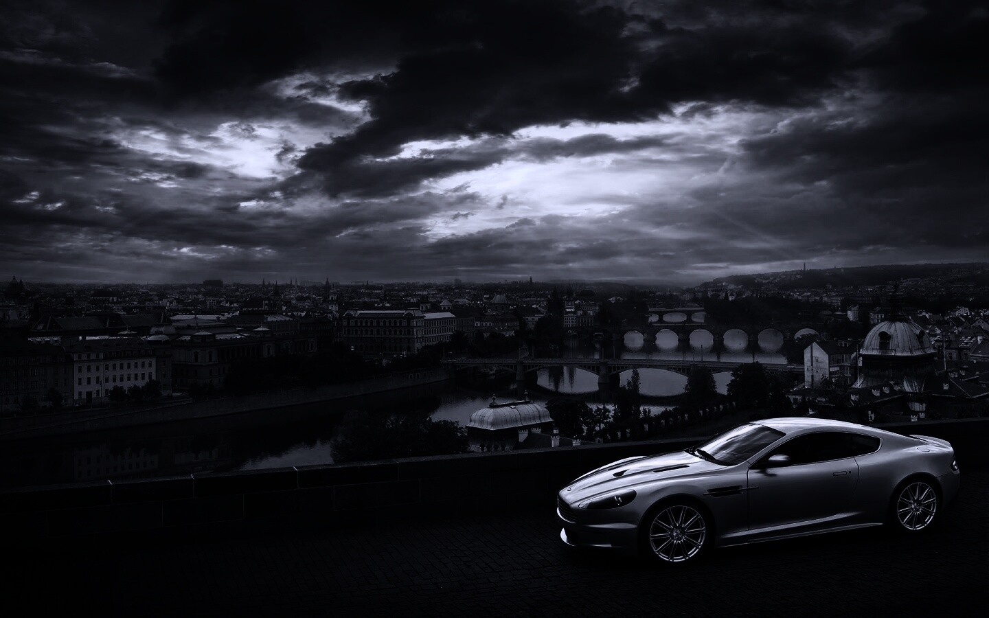Aston Martin в городе обои
