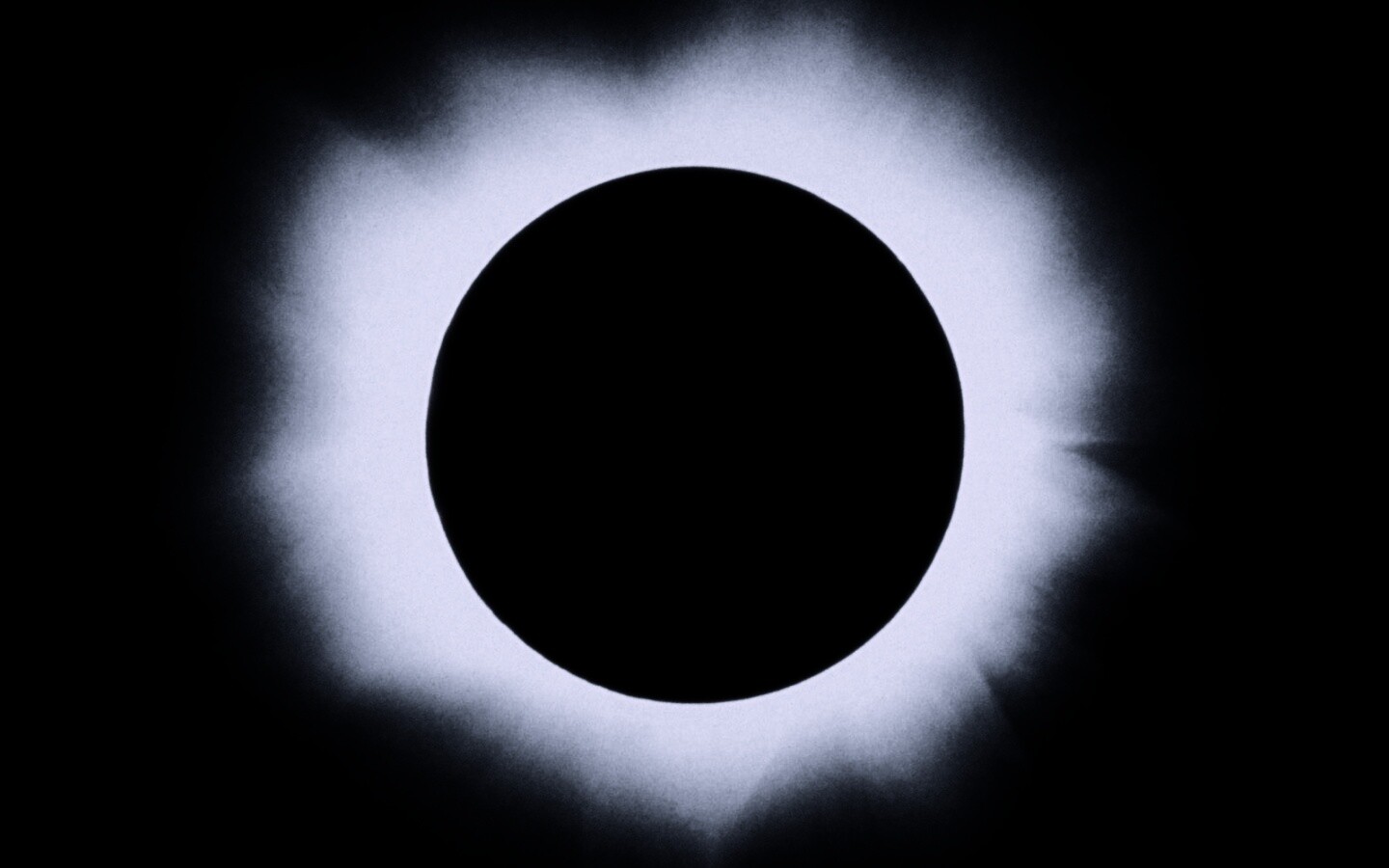Полное солнечное затмение обои