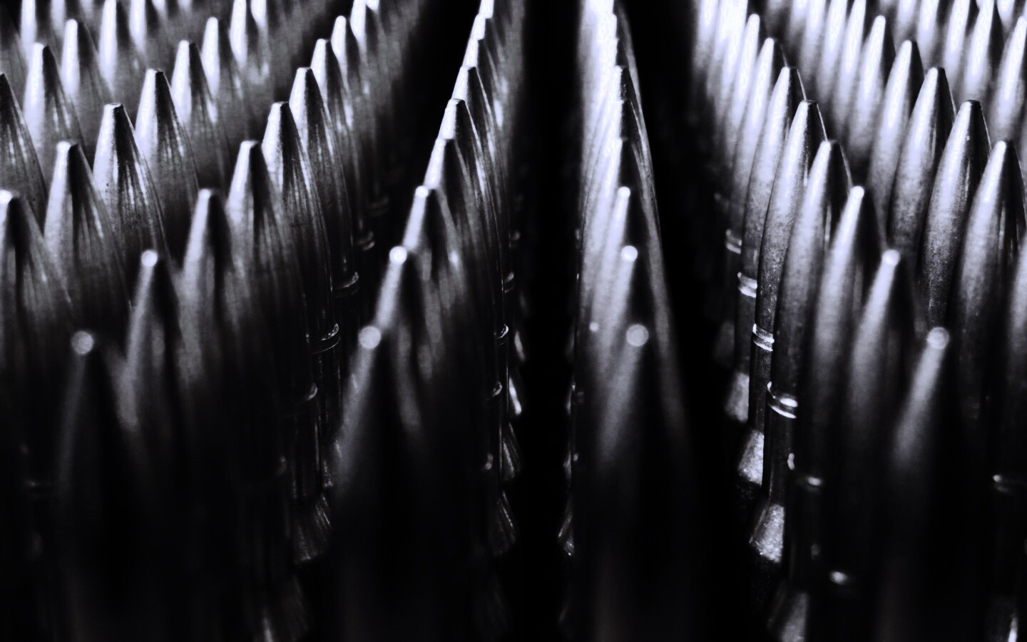 Стройные ряды патронов обои