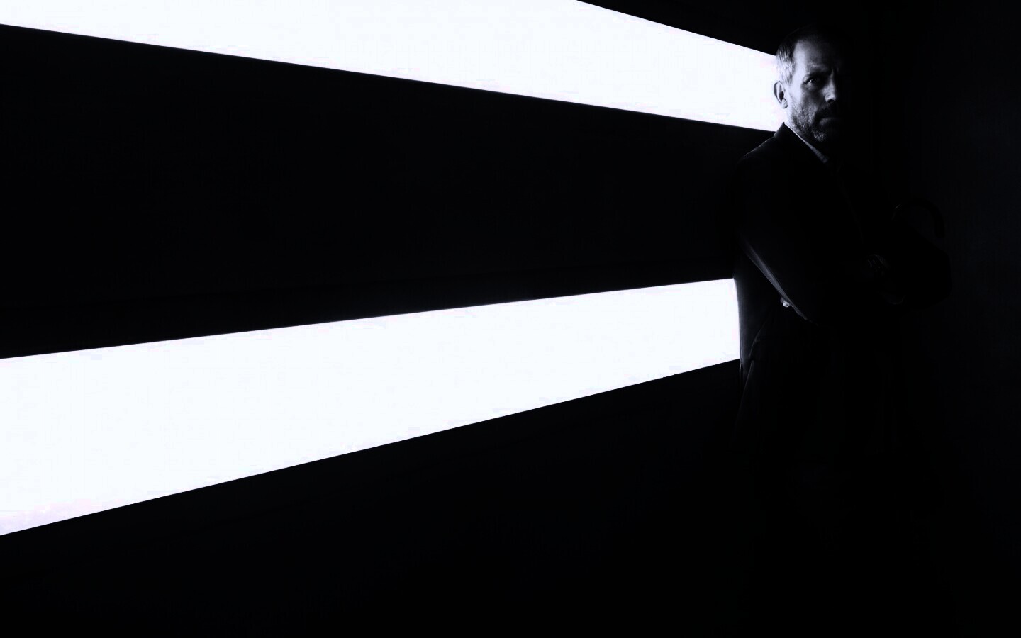 Хаус в лаборатории обои